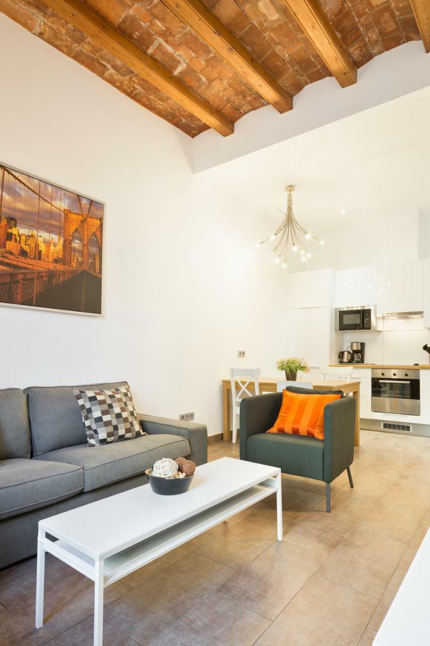 Stay U-Nique Apartments Eixample Center Barcellona Esterno foto